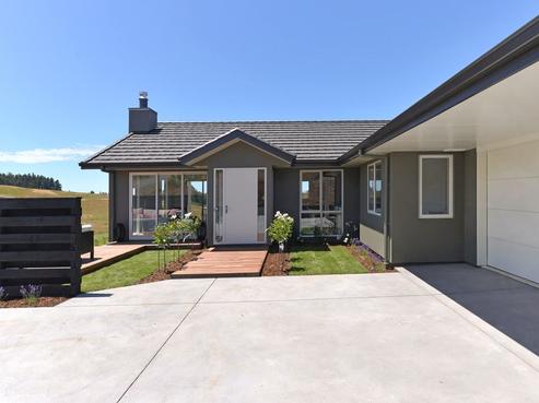 51 Redvale Road, Redwood Valley