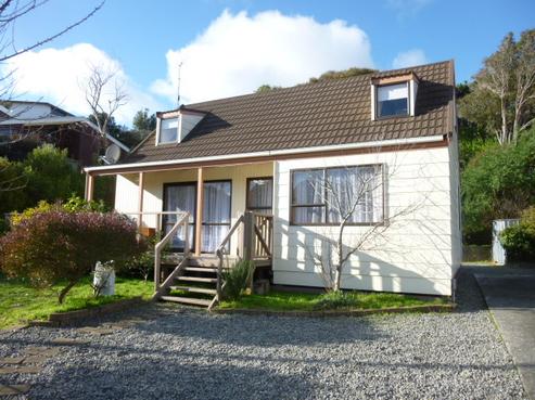 44 Weggery Drive, Waikanae Beach