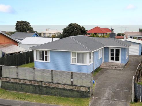 97 Matai Street, Castlecliff