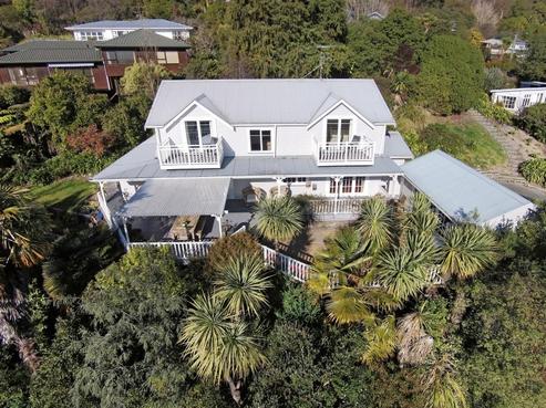 19 Ronaki Terrace, Nelson South