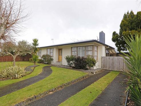21 Clematis Avenue, Pukete