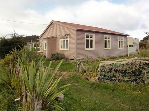 10 Akaroa Street, Pongaroa