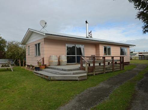54 New York Street, Martinborough