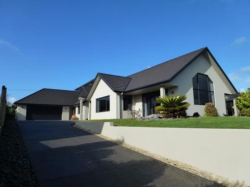 13 Cedar Way, Morrinsville