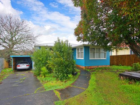 11 Antrim Crescent, Otara