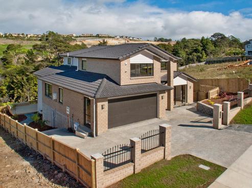 22 Silver Moon Road, Albany Heights