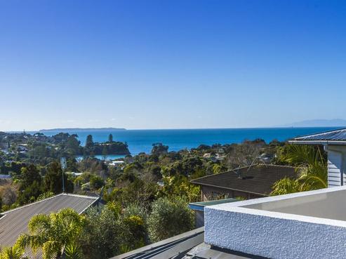 13 Mizpah Road, Waiake