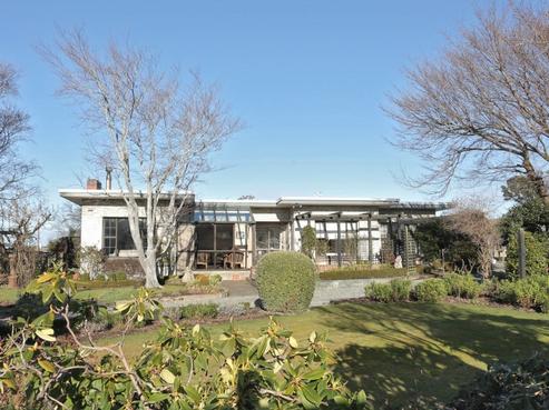 211 Conyers Street, Strathern