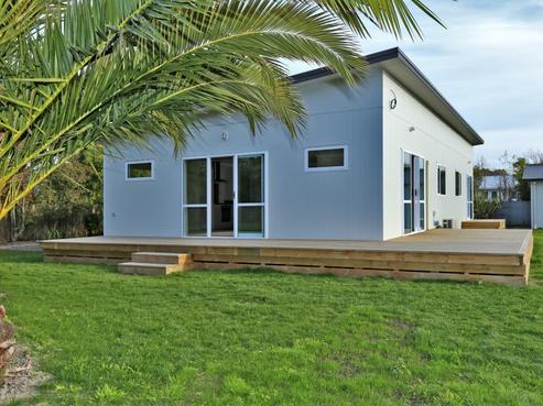 13 Memorial Park Avenue, Haumoana