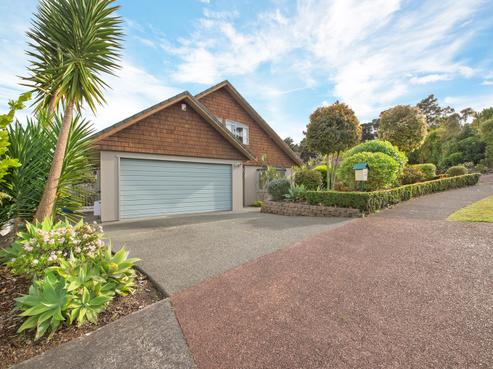 25 Chamari Close, Titirangi
