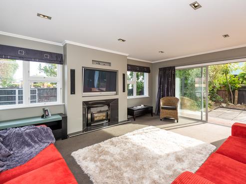 111 Rocking Horse Road, Southshore