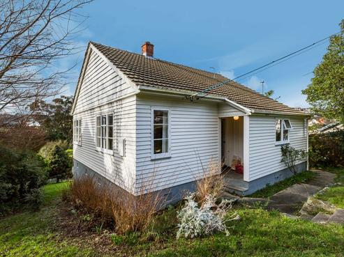 57 Aotea Street, Tainui