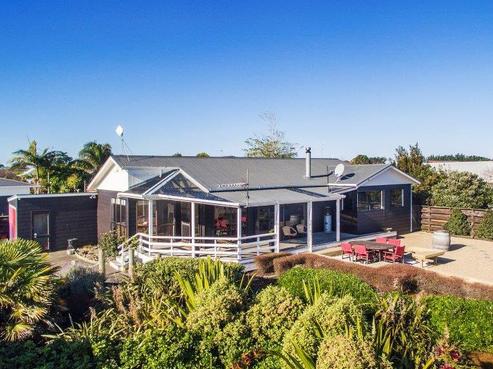 23 Keven Road, Clarks Beach