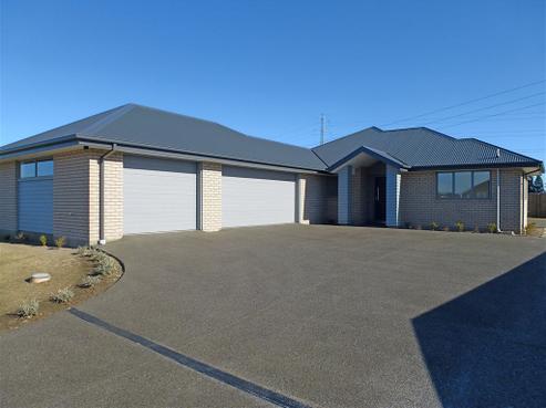 17 Huntingdon Drive, Fernside