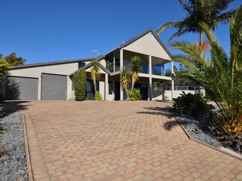 330 Waterways Parade, Pauanui