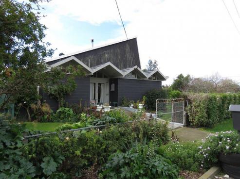 7 Dundas Street, Porangahau