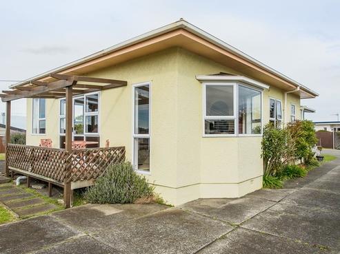 101 Somerset Road, Springvale