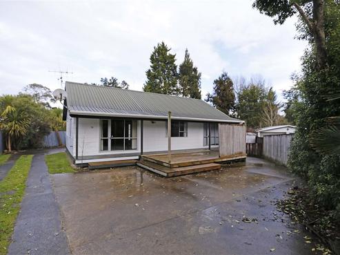 19 Manor Place, Bader