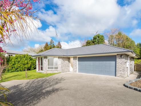 15 Amberly Rise, Helensville