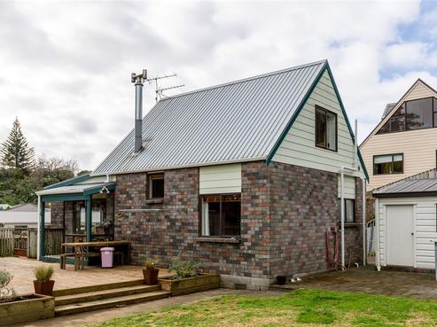 30 Roto Street, Hurdon