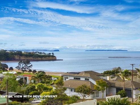 13 Beechwood Road, Rothesay Bay