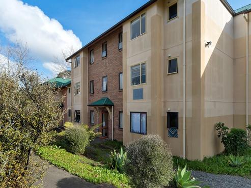 32/125 Carrington Road, Point Chevalier