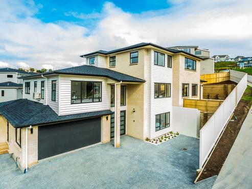 48 Golden Morning Drive, Albany Heights