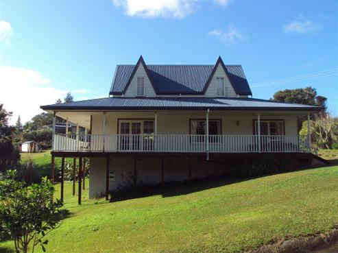 1 Pipiroa Road, Russell