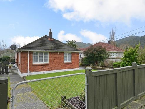 179 Waddington Drive, Naenae