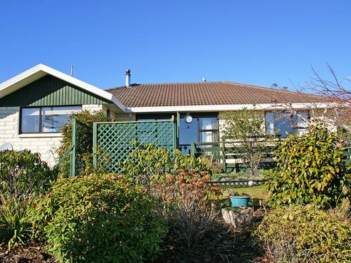 1300 Coast Road, Karitane