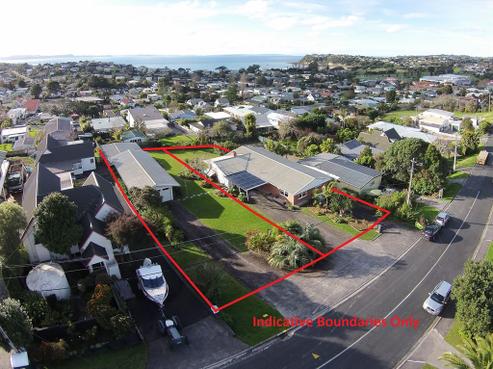 26 Surf Road, Stanmore Bay