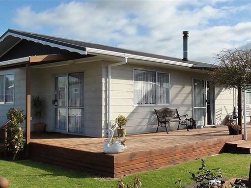 8 Park Lane, Waitara
