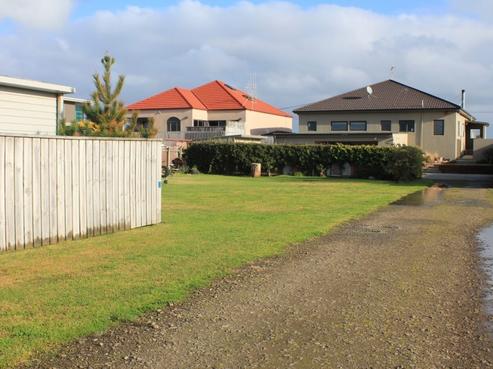 8A Hall Place, Foxton Beach