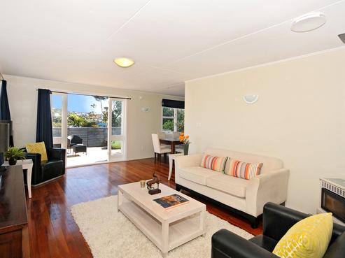 20 Versailles Street, Karori