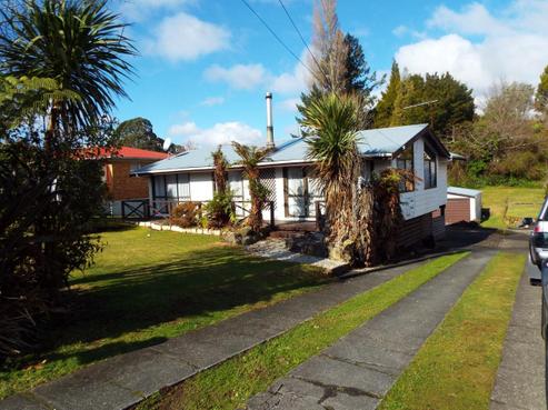 80 Mount View Drive, Mangakakahi
