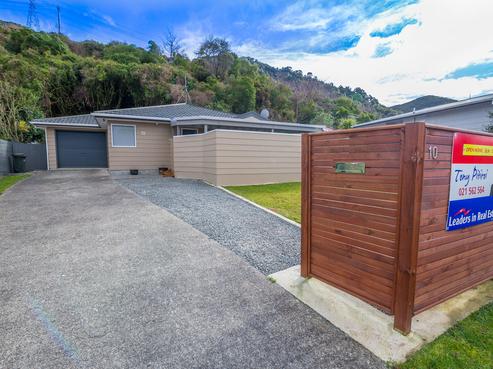 10 Tulsa Grove, Totara Park