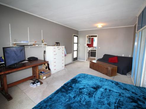 22D Carnot Street, Glenholme