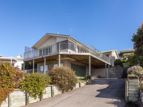 85 Grange Road, Hahei