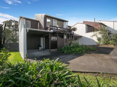 5/102 Halsey Drive, Lynfield