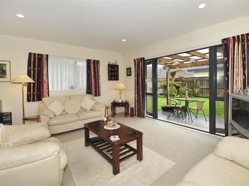 138 Stokes Valley Road, Stokes Valley