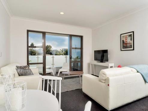 213/3 Morningside Drive, Morningside