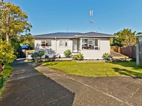 30 Cockayne Crescent, Sunnynook
