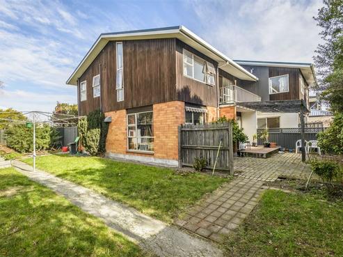 22A Whitmore Street, Edgeware