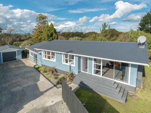 70 Southsea Crescent, Silverdale