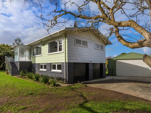 32 Clark Road, Pahurehure