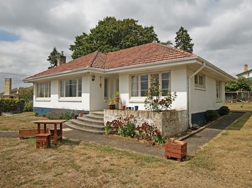 320 Cobham Drive, Hillcrest