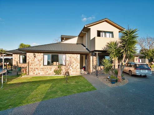 21 Wroxton Place, Waiuku