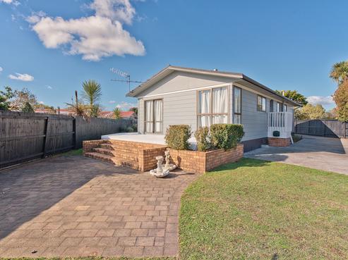 5 Le Havre Place, Takanini