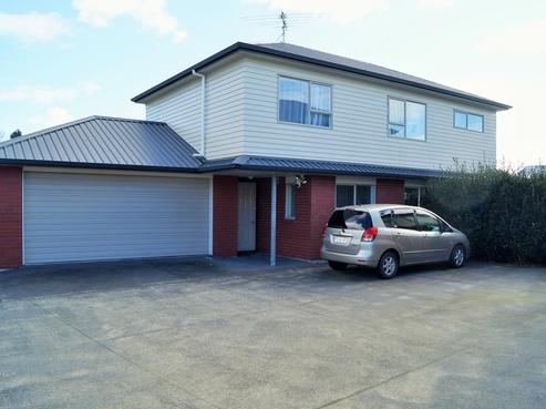 20C Trentham Road, Takanini