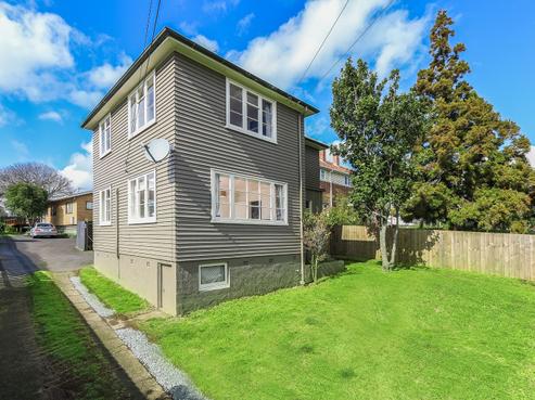 49 Pilkington Road, Panmure